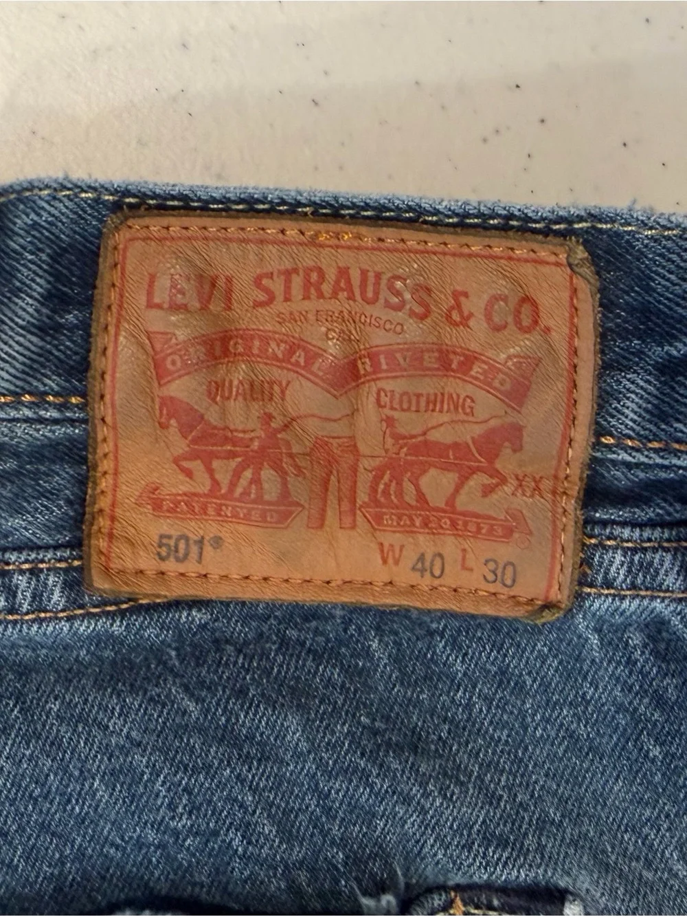 Levi's 501 Jeans Men 40x30 Blue Straight Leg Button Fly Red Tab Denim